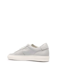 graue Leder niedrige Sneakers von Common Projects