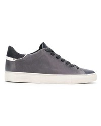 graue Leder niedrige Sneakers von Crime London