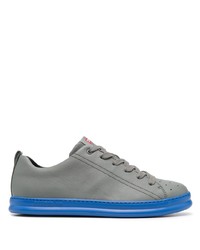 graue Leder niedrige Sneakers von Camper