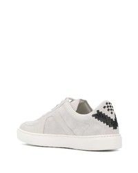 graue Leder niedrige Sneakers von Bottega Veneta