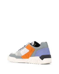 graue Leder niedrige Sneakers von Diesel