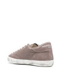 graue Leder niedrige Sneakers von Philippe Model Paris