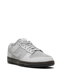 graue Leder niedrige Sneakers von Nike