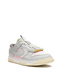 graue Leder niedrige Sneakers von Nike