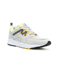 graue Leder niedrige Sneakers von Karhu