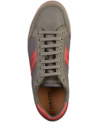 graue Leder niedrige Sneakers von Geox