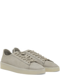 graue Leder niedrige Sneakers von Essentials