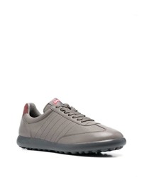 graue Leder niedrige Sneakers von Camper