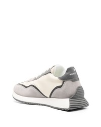 graue Leder niedrige Sneakers von Manuel Ritz