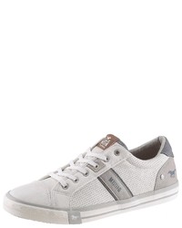 graue Leder niedrige Sneakers von Mustang Shoes