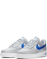 graue Leder niedrige Sneakers von Nike Sportswear