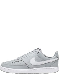 graue Leder niedrige Sneakers von Nike Sportswear