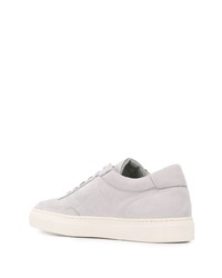 graue Leder niedrige Sneakers von Common Projects