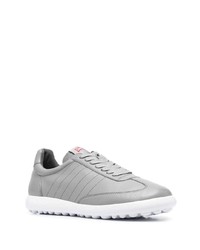 graue Leder niedrige Sneakers von Camper