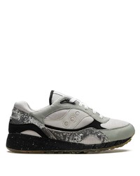 graue Leder niedrige Sneakers von Saucony