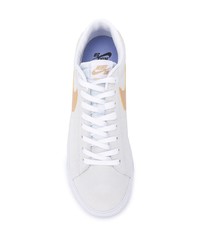 graue Leder niedrige Sneakers von Nike