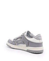 graue Leder niedrige Sneakers von Amiri