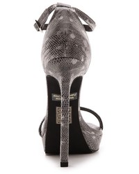 graue Leder Sandaletten mit Schlangenmuster von Jeffrey Campbell