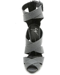 graue Leder Sandaletten mit Schlangenmuster von Giuseppe Zanotti