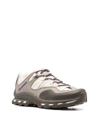 graue Leder Sportschuhe von Salomon S/Lab