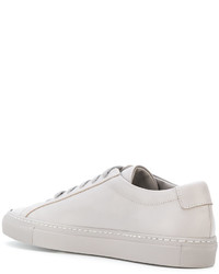 graue Leder Turnschuhe von Common Projects