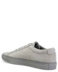 graue Leder Turnschuhe von Common Projects