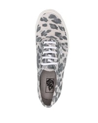 graue niedrige Sneakers mit Leopardenmuster von Vans