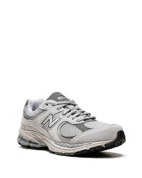 graue niedrige Sneakers von New Balance