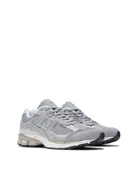 graue niedrige Sneakers von New Balance