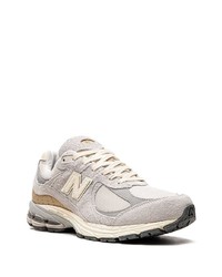 graue niedrige Sneakers von New Balance