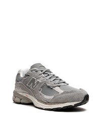 graue niedrige Sneakers von New Balance