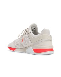 graue niedrige Sneakers von New Balance