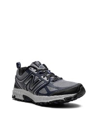 graue niedrige Sneakers von New Balance