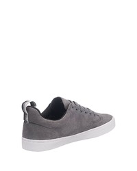 graue niedrige Sneakers von Boxfresh