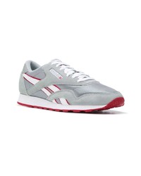 graue niedrige Sneakers von Reebok