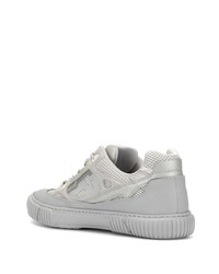 graue niedrige Sneakers von Both