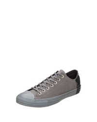 graue niedrige Sneakers von Converse