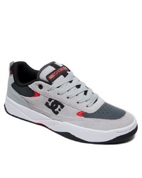 graue niedrige Sneakers von DC Shoes