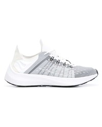 graue niedrige Sneakers von Nike