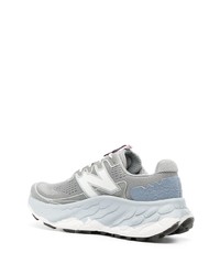 graue niedrige Sneakers von New Balance