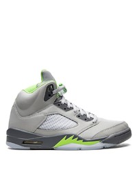 graue niedrige Sneakers von Jordan
