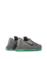 graue niedrige Sneakers von Nike