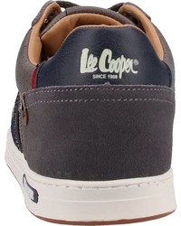 graue niedrige Sneakers von Lee Cooper