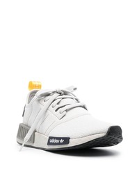 graue niedrige Sneakers von adidas