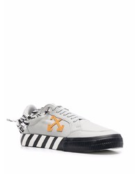 graue niedrige Sneakers von Off-White