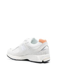 graue niedrige Sneakers von New Balance