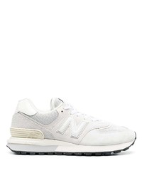 graue niedrige Sneakers von New Balance