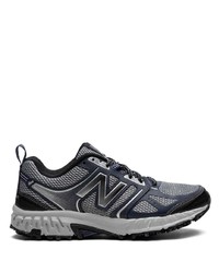 graue niedrige Sneakers von New Balance