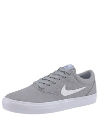graue niedrige Sneakers von Nike SB