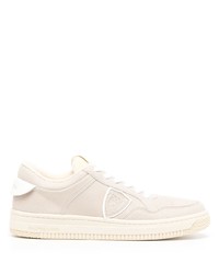 graue niedrige Sneakers von Philippe Model Paris